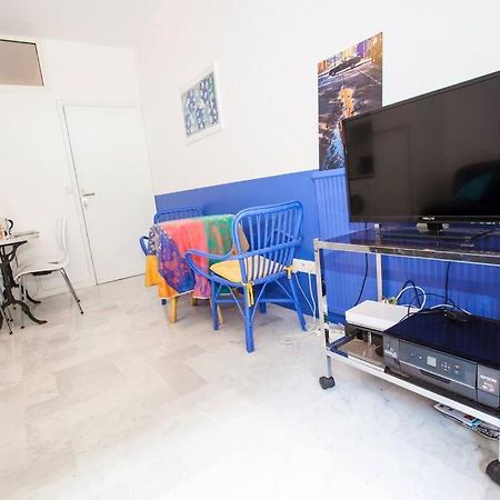 French Riviera: Seafront Apt & Pool Near Monaco 罗克布吕讷-卡普马丹 外观 照片