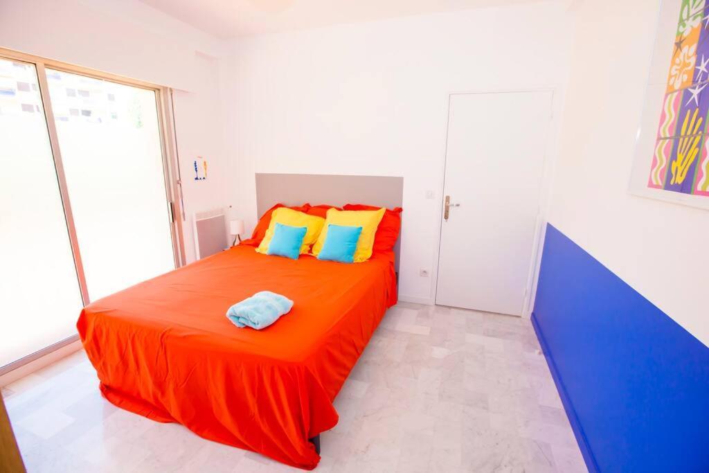 French Riviera: Seafront Apt & Pool Near Monaco 罗克布吕讷-卡普马丹 外观 照片